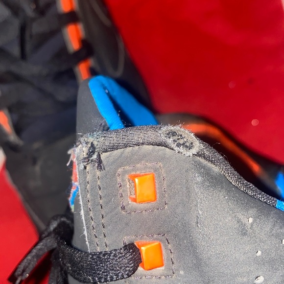 Flights - Picture 6 of 6